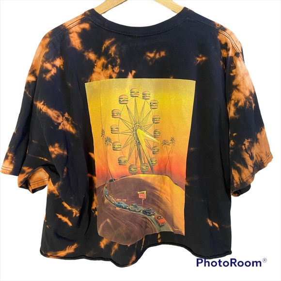 In-N-Out Burger Cropped Bleach Dyed 70th Anniversary 2018 Tee XXL - Picture 3 of 9